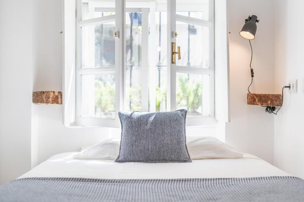 Las Brisas Estepona - Single Room With Private Bathroom