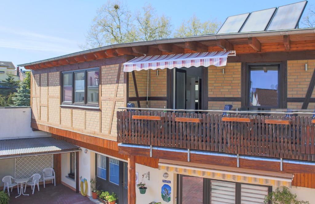 En balkon eller terrasse på Ferienwohnung am Mühlenberg