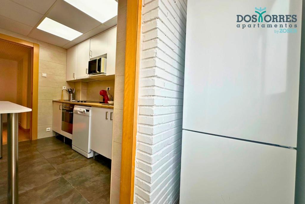 Kuchyň nebo kuchyňský kout v ubytování Dos Torres Légolas - Ideal para Empresas con Parking Gratuito