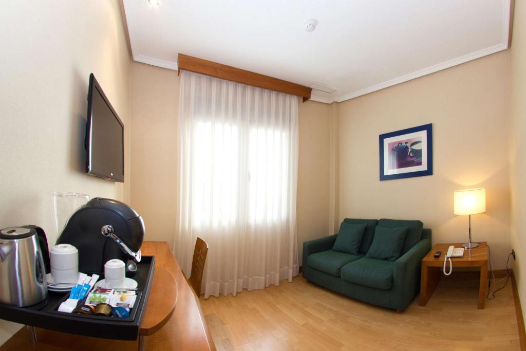 NH San Pedro de Alcántara - Resim 10