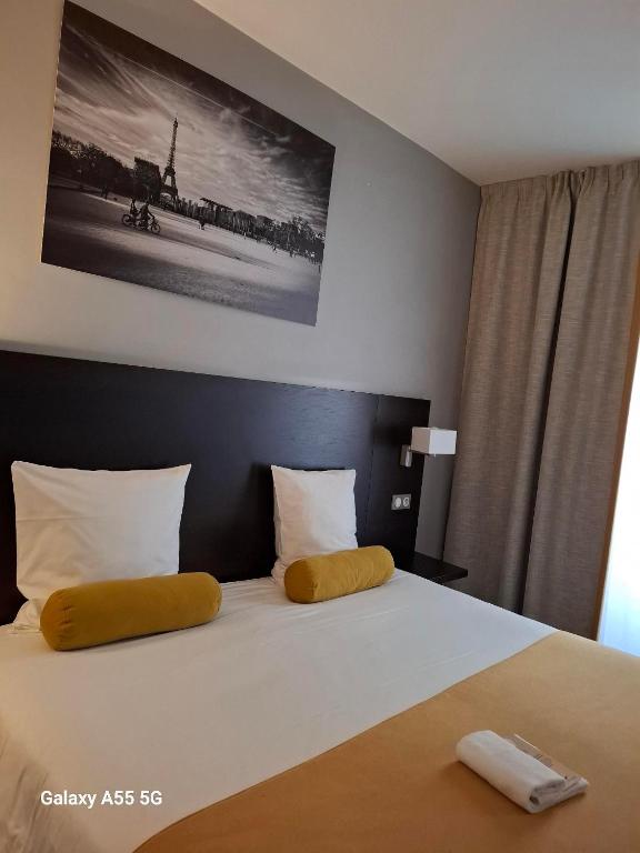 Hôtel des Ecrivains - Resim 24