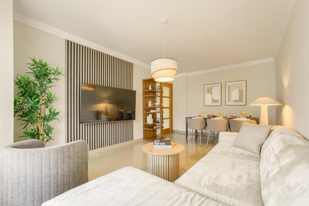 Posezení v ubytování Sevilla Exclusive Apartment - Prime Location