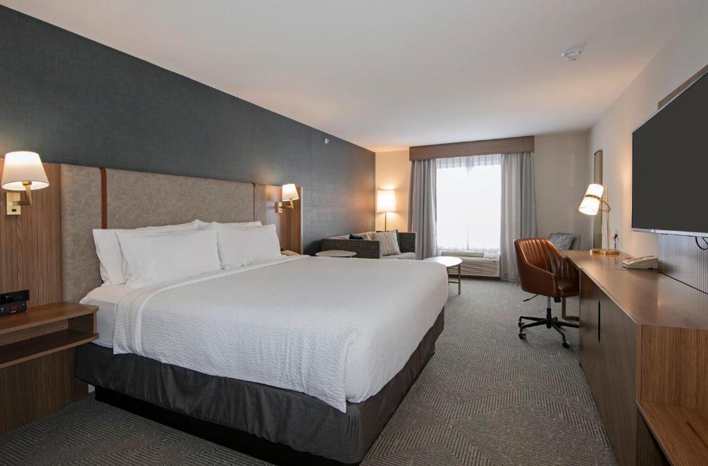 Holiday Inn Hotel and Suites-Kamloops by IHG - Resim 34