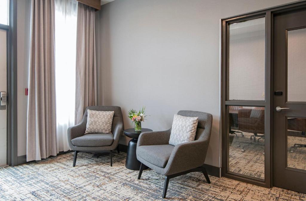 Holiday Inn Hotel and Suites-Kamloops by IHG - Resim 39