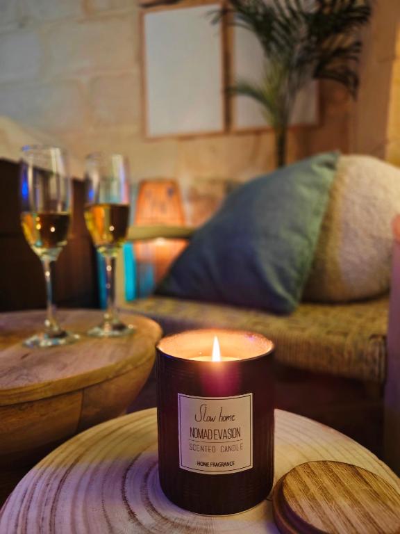 Nápoje v ubytování Ta' Ġilarda Boutique Living