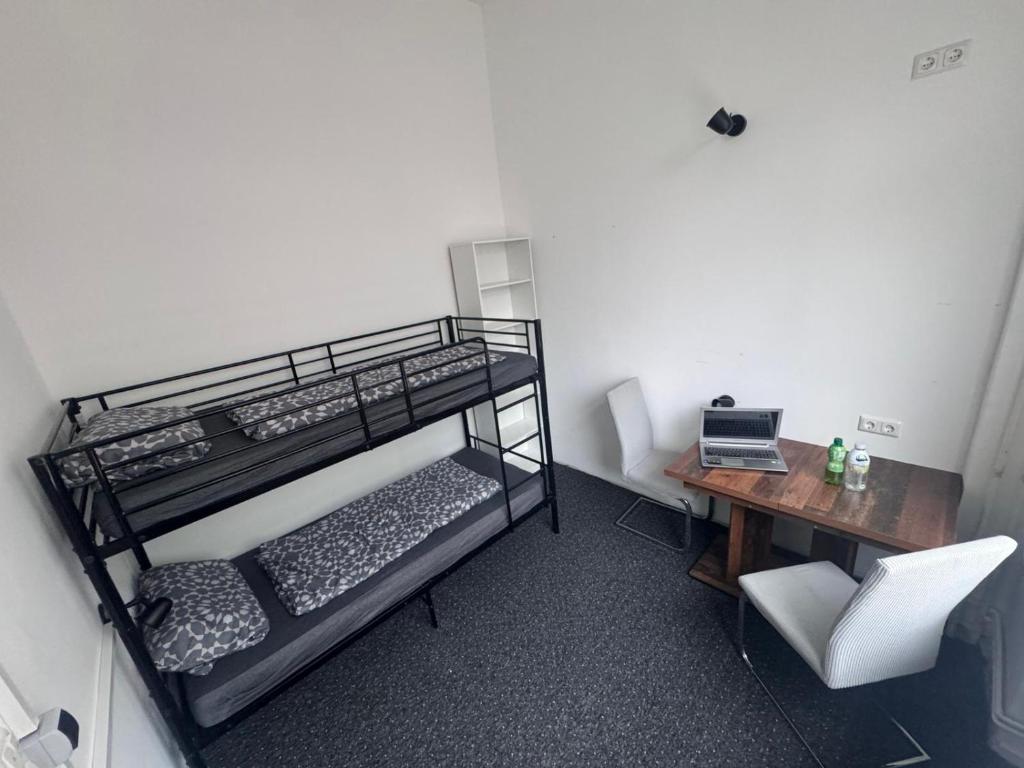 Postel nebo postele na pokoji v ubytování Chill Inn Hostel Berlin