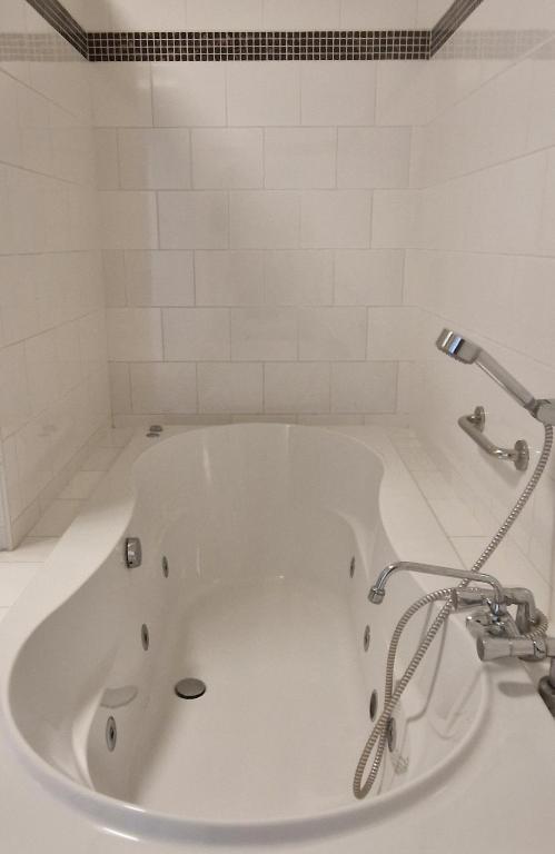 Koupelna v ubytování Hotel Garni Am Lindenhof Bunde