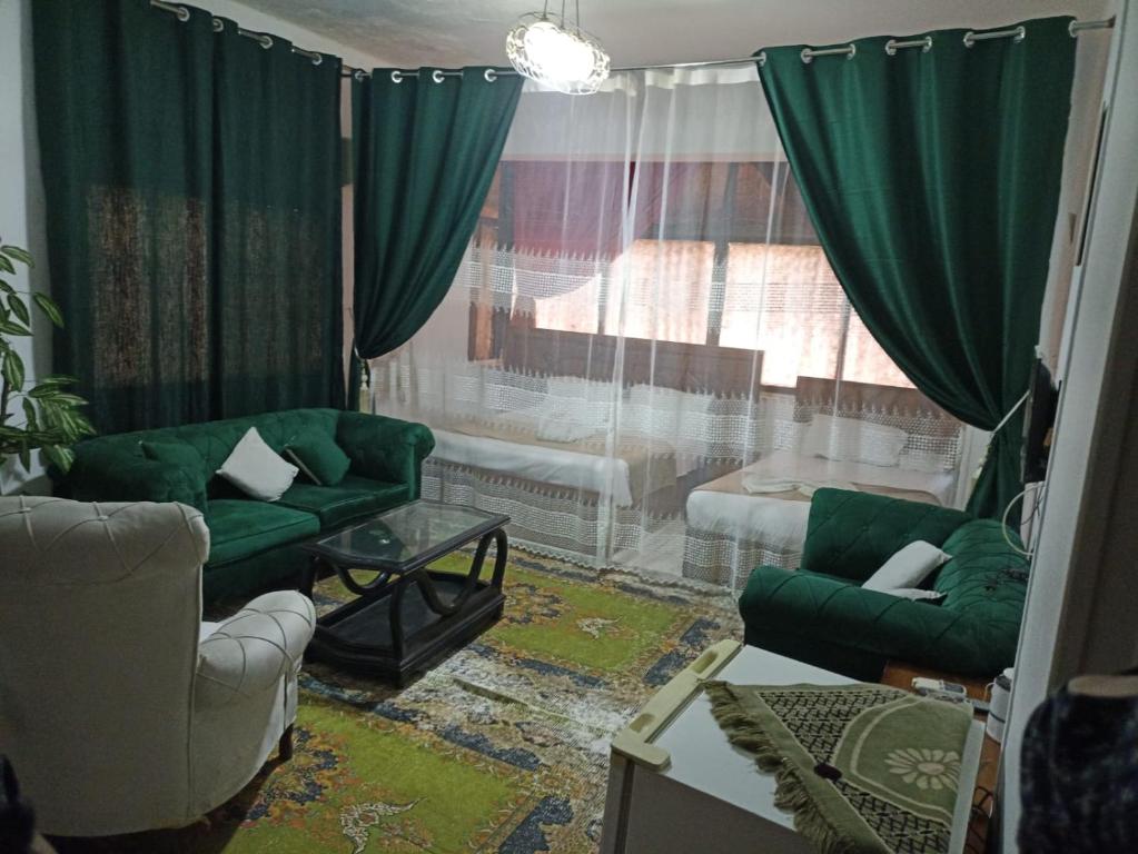 Posezení v ubytování ALShawarbi Plaza Hotel