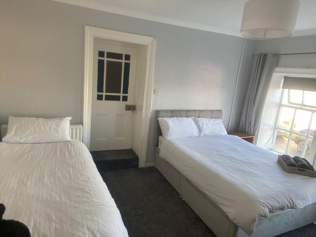 Railway Bar Accommodation - 