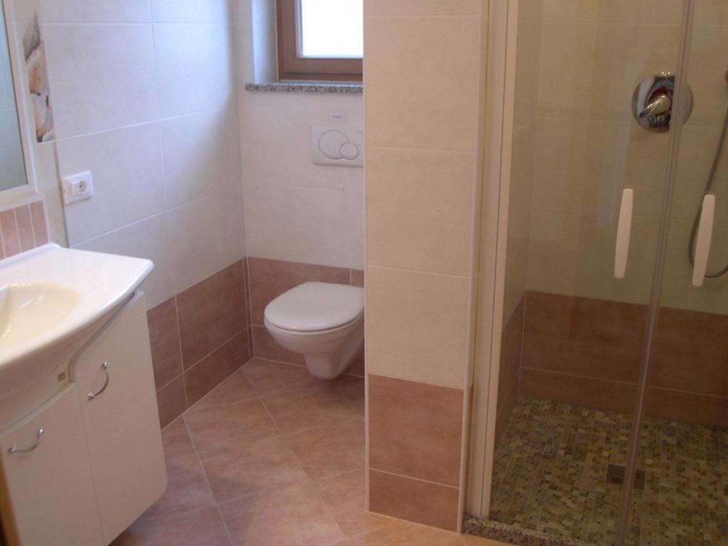 Kúpeľňa v ubytovaní Fewo Dreiraum im Haus Götsch 3