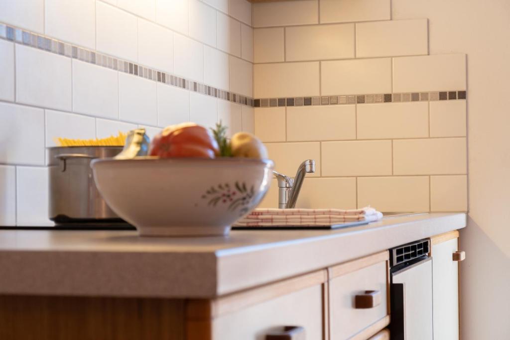 Η κουζίνα ή μικρή κουζίνα στο Fewo Zweiraum im Haus Götsch 4