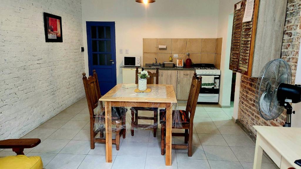 Una cocina o kitchenette en Pipí Cucú - Apartamentos Completos Planta Baja