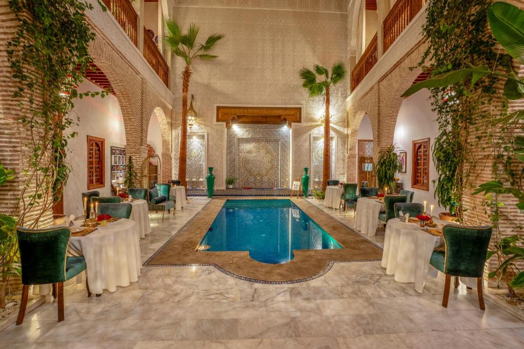 Bazén v ubytování Riad Janate & SPA nebo v jeho okolí