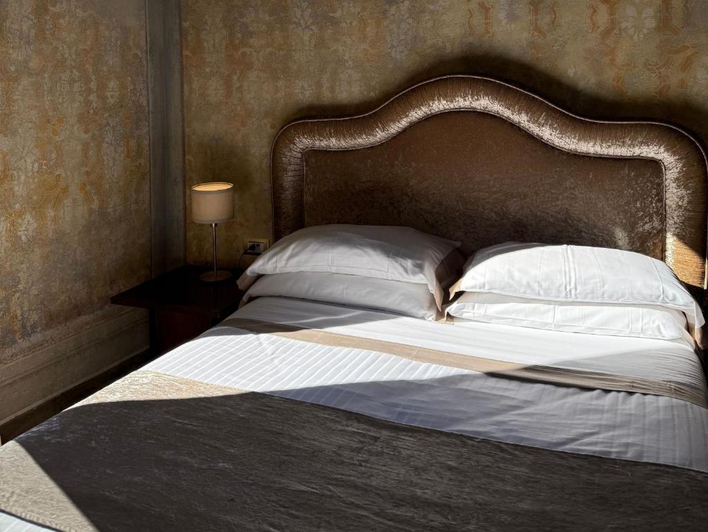 Numa Florence Palazzo San Niccolò - Resim 42