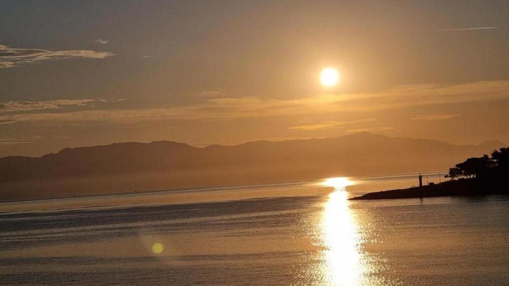 Fotografie z fotogalerie ubytování Apartments Mlad v destinaci Rogač