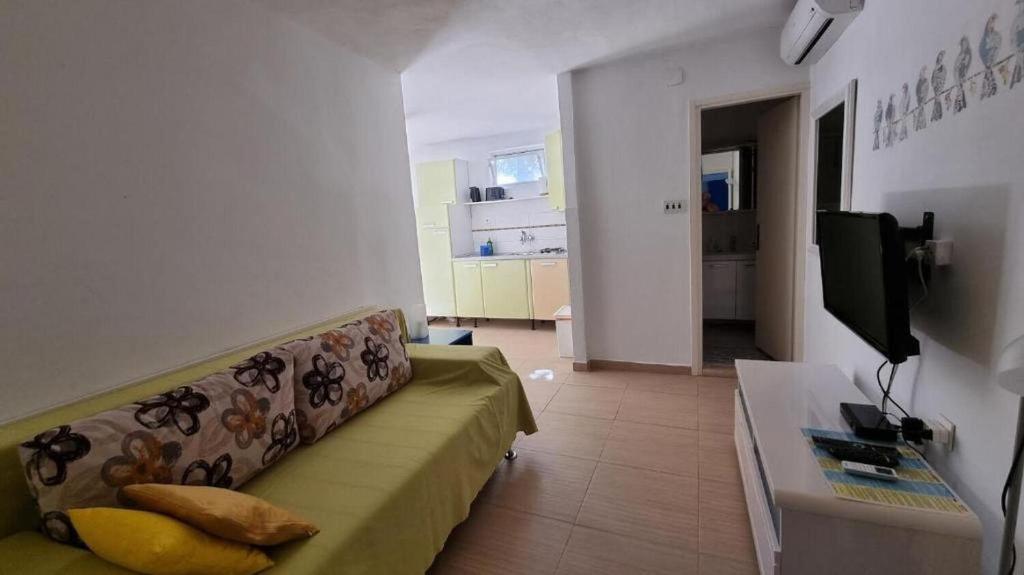 Fotografie z fotogalerie ubytování Apartments Mlad v destinaci Rogač