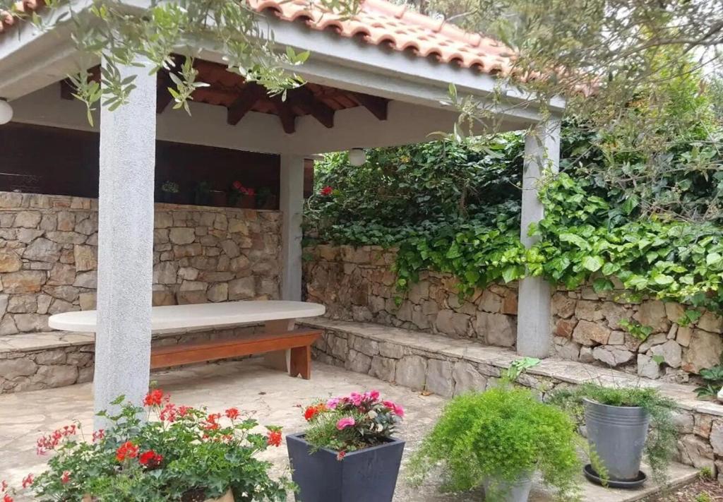 Fotografie z fotogalerie ubytování Apartments Mlad v destinaci Rogač