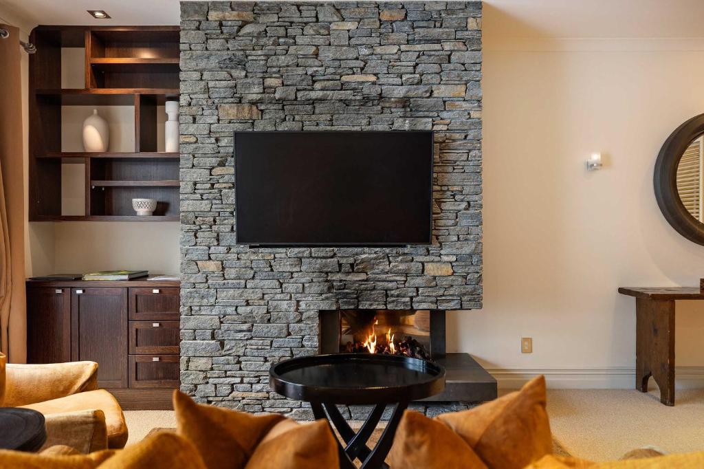 Craigroy 3 Lakeshore apartment with conservatory - Resim 17