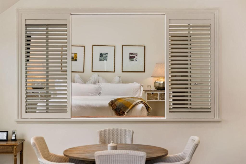 Ben Lomond 2 -Top-floor lakeshore apartment - Resim 10