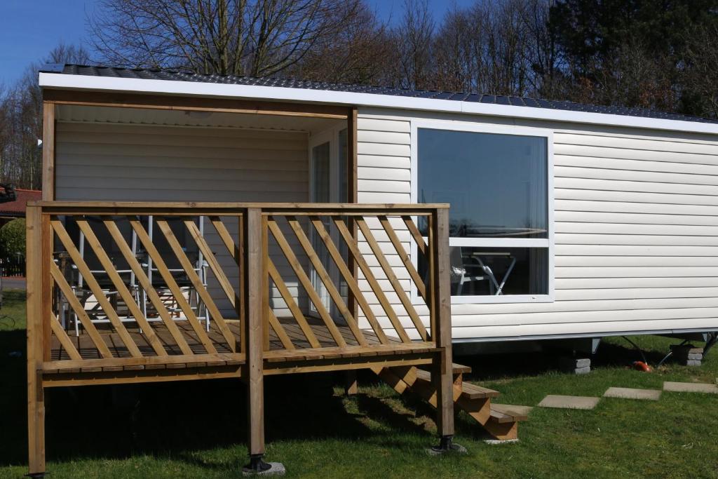 Το κτήριο όπου στεγάζεται  η παραθεριστική κατοικία