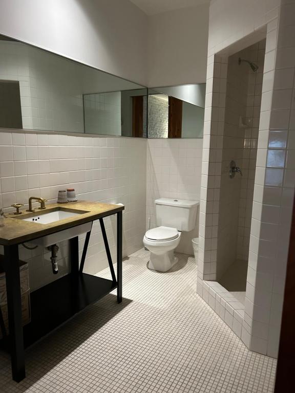 Koupelna v ubytování Ace Hotel Seattle