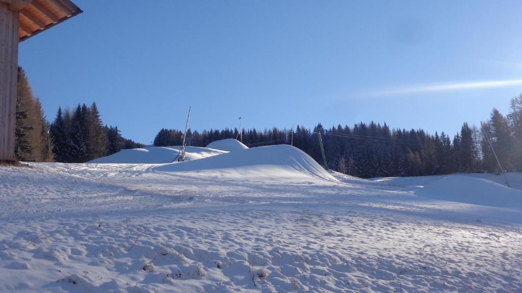 Gasthaus Dorfberg v zimě