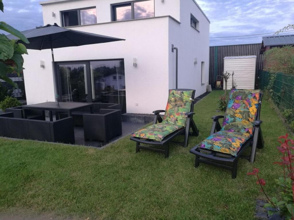 Κήπος έξω από το view of the sunset Comfortable Vacation Home