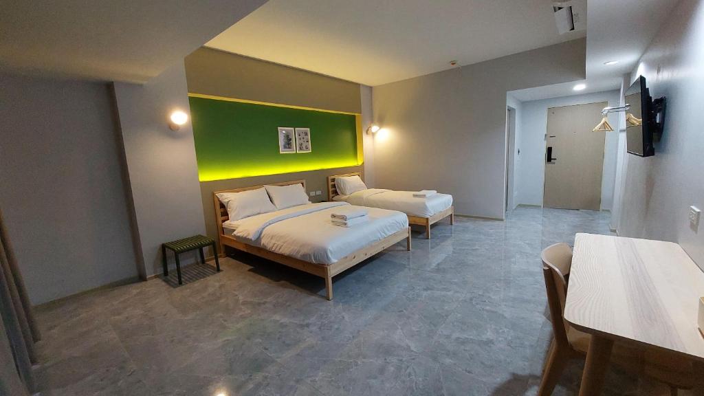 
Standard Family Room
