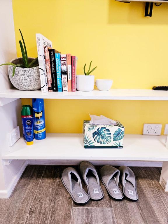 Private Retreat in Birkenhead - Resim 17