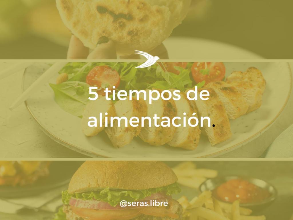 un collage de dos fotos de un sándwich y patatas fritas en Serás Libre Refugio, en Zipaquirá
