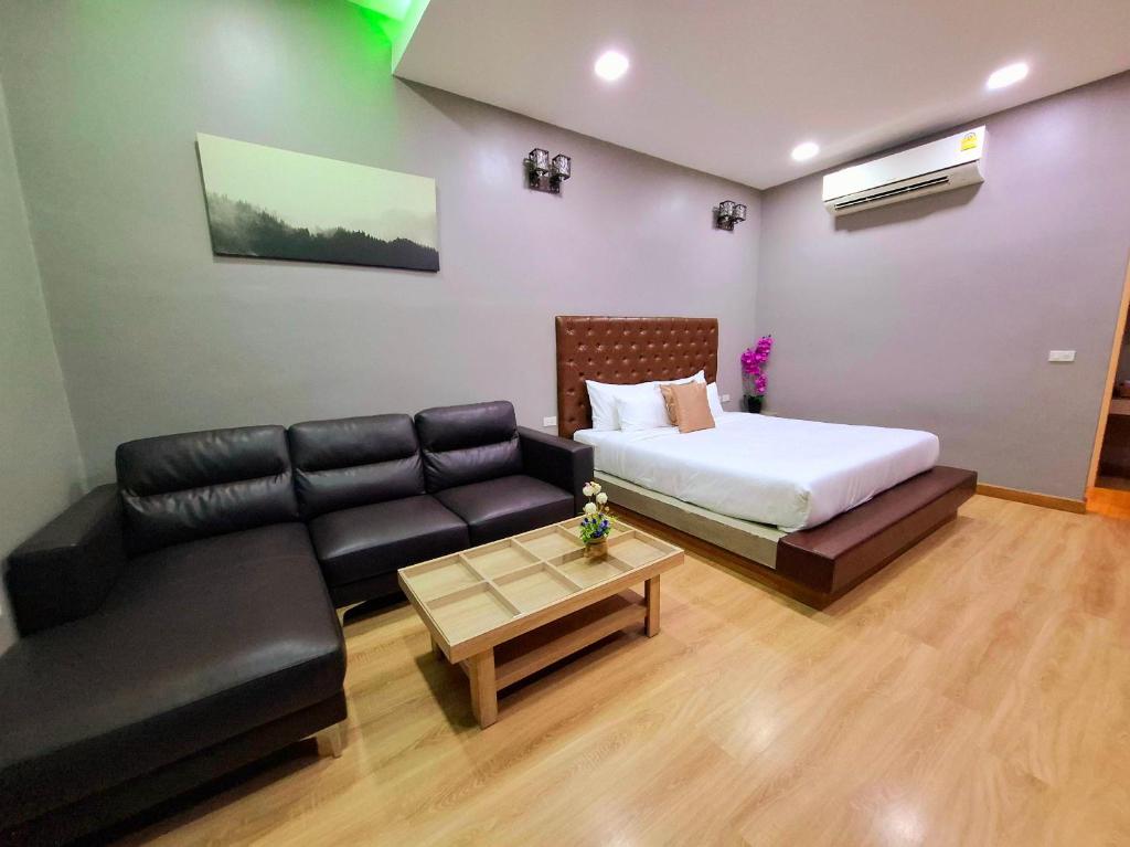 Sawasdee Buriram Resort - Room De Deluxe King