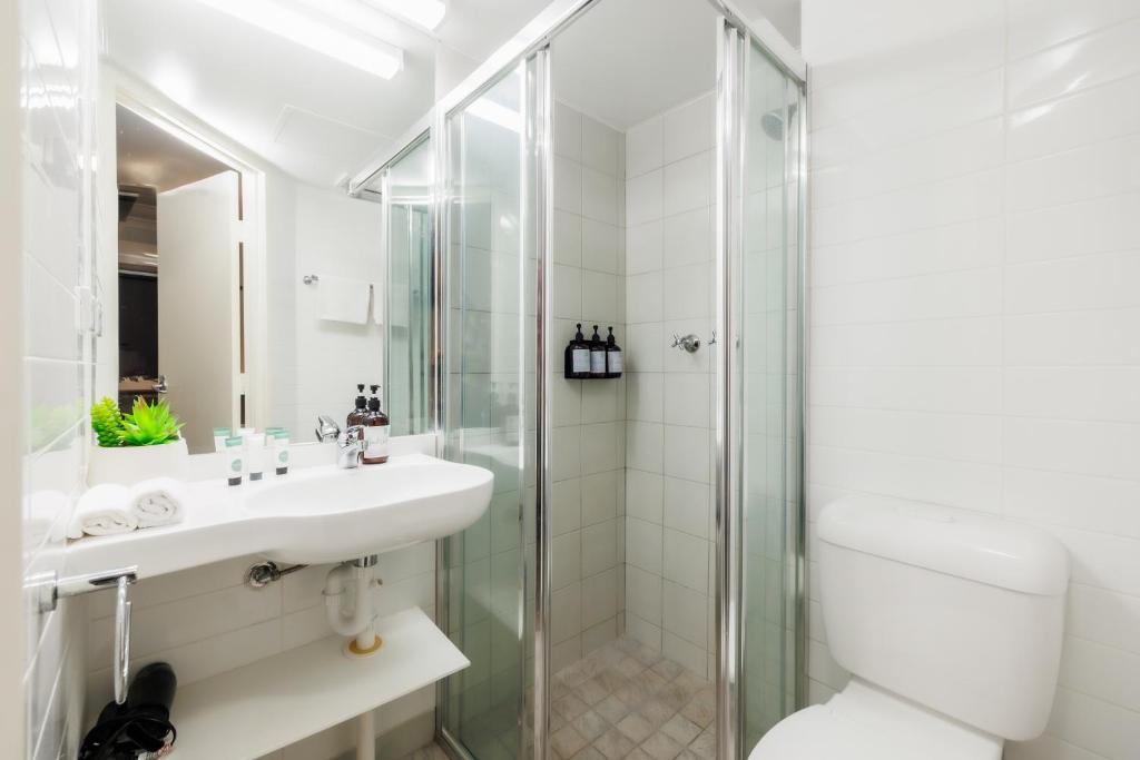 DCH on Mitchell - Resim 3