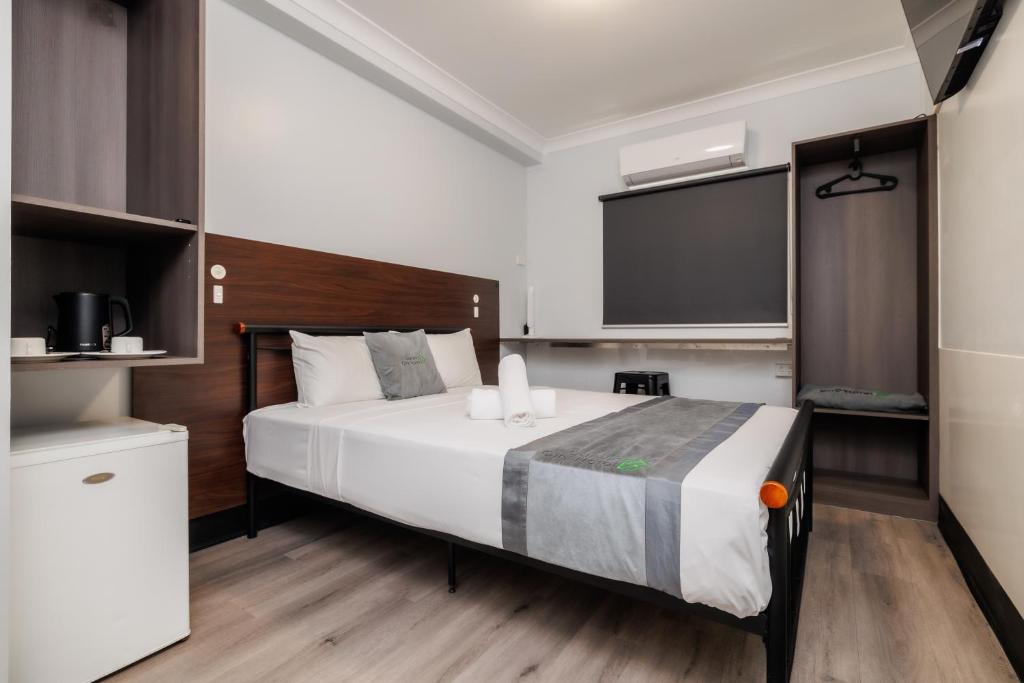 DCH on Mitchell - Resim 6