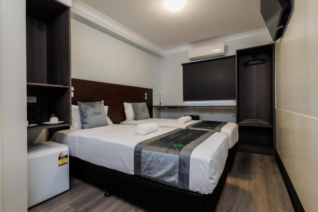 DCH on Mitchell - Resim 2