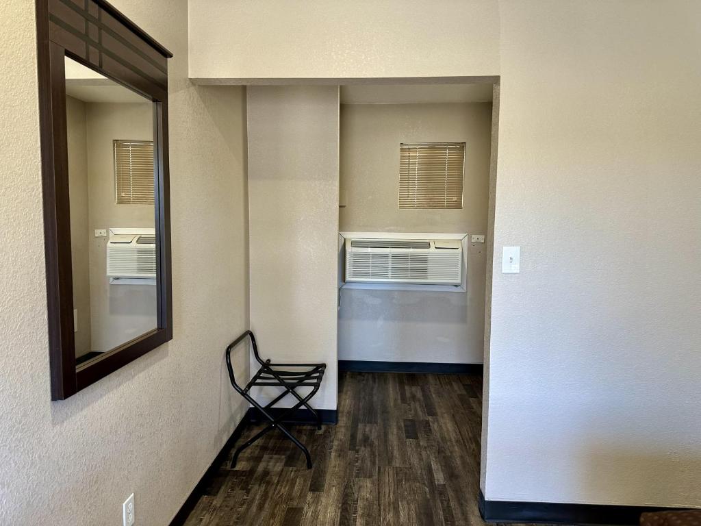 Kuchyň nebo kuchyňský kout v ubytování West Inn NAU - Downtown Flagstaff