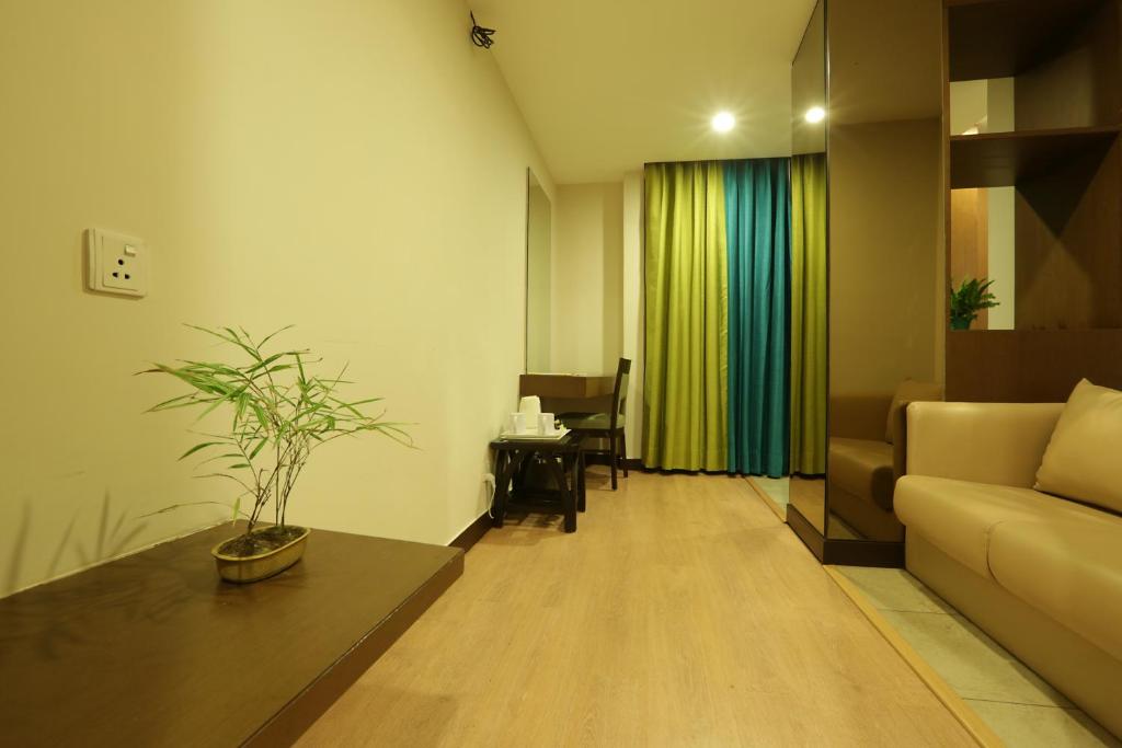 Posezení v ubytování Hotel Aerostay IGI Delhi Airport