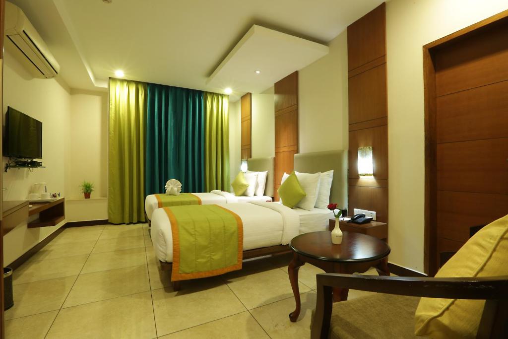 TV a/nebo společenská místnost v ubytování Hotel Aerostay IGI Delhi Airport