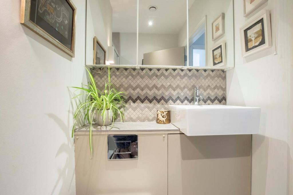 Beautiful Ashford Court Cottage photo photo 3