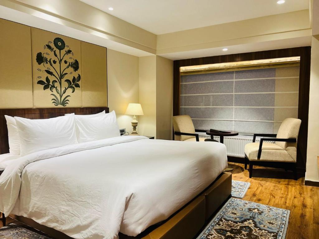 Postel nebo postele na pokoji v ubytování Radisson Hotel Sonamarg