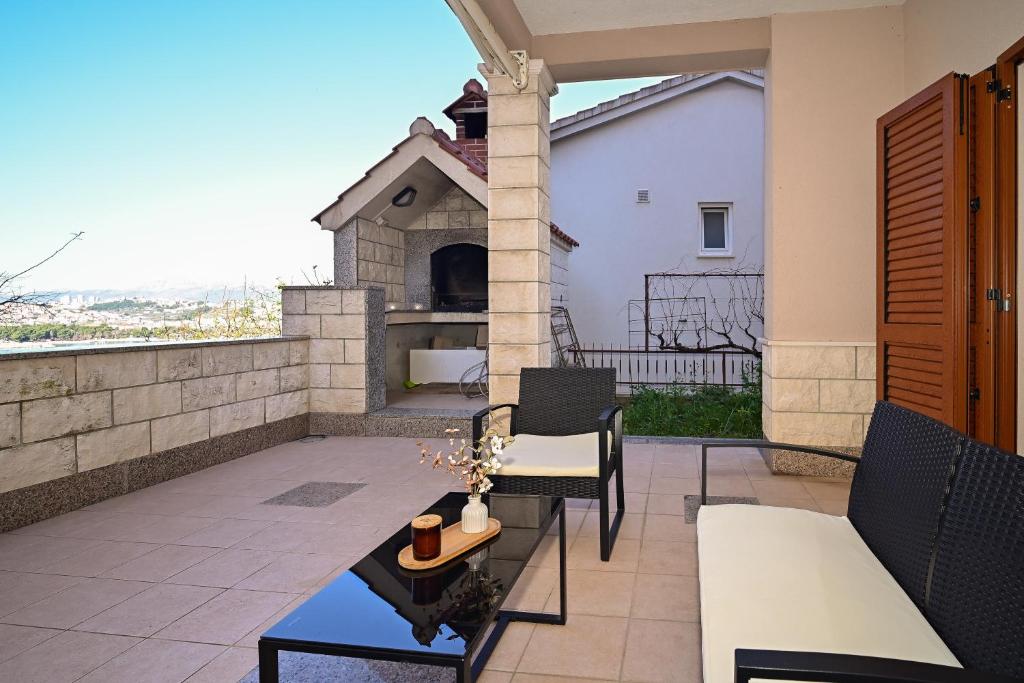 AMI Apartment Strožanac
