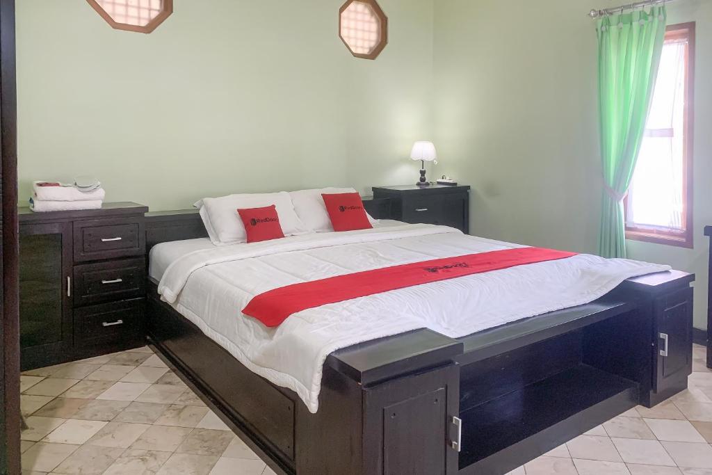 RedDoorz Resort Syariah at Hotel ANB Pameungpeuk Garut