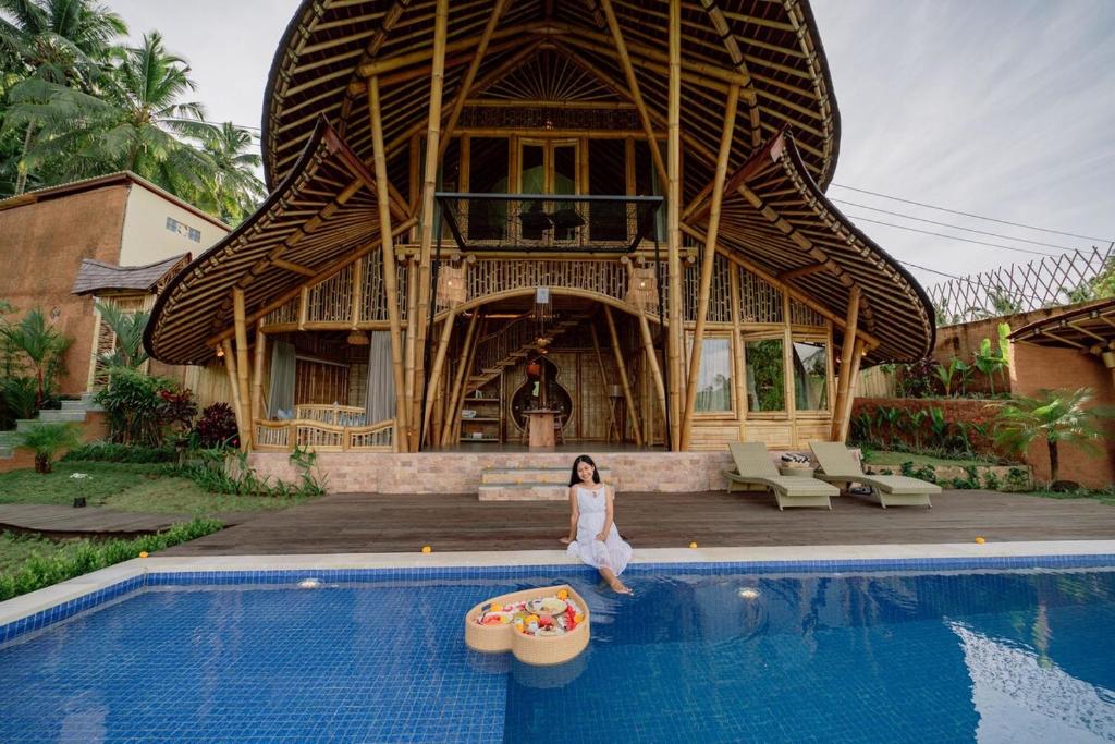 تصویر اتاق‌های CR Tris Casa De Bambú - Bamboo House Bali - تصویر ۲