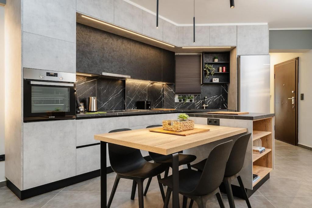 Stylish 1BD Apt in Elliniko