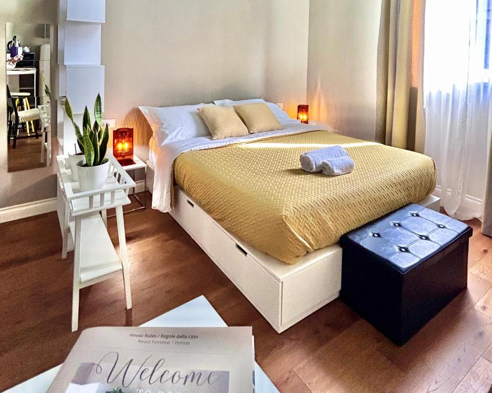 A bed or beds in a room at Room114 - Studio apartment near the center