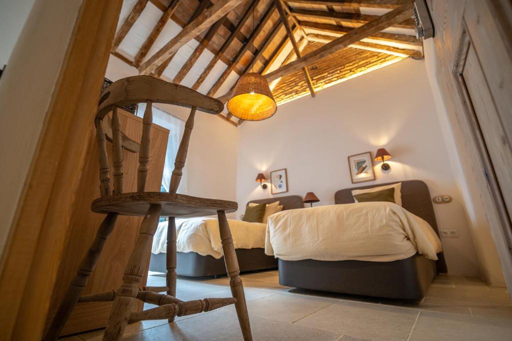 Mondejar 14 Coliving Centro - Twin Room With Private Bathroom