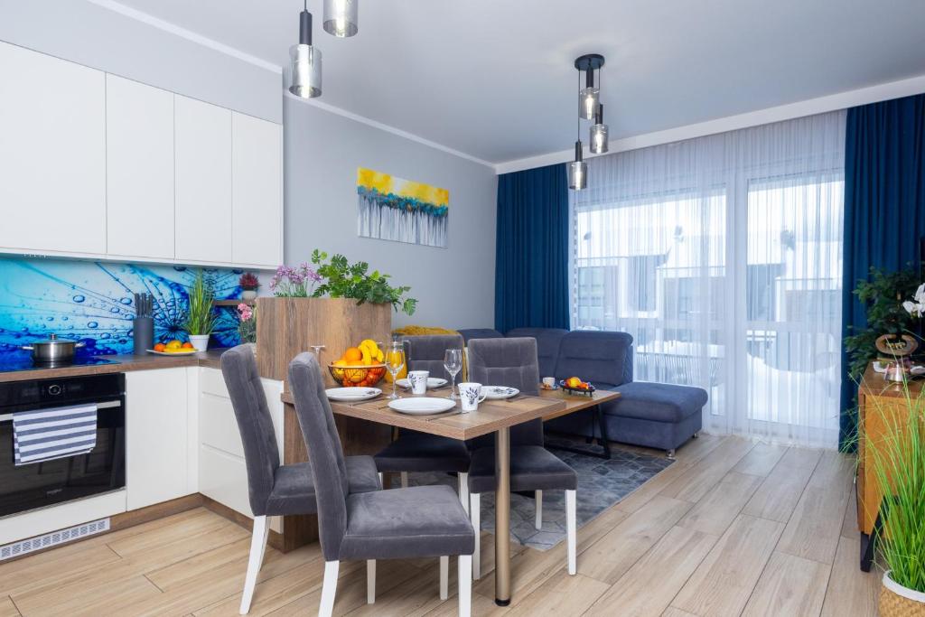 TV a/nebo společenská místnost v ubytování Apartament Ares - Beskid Apartment