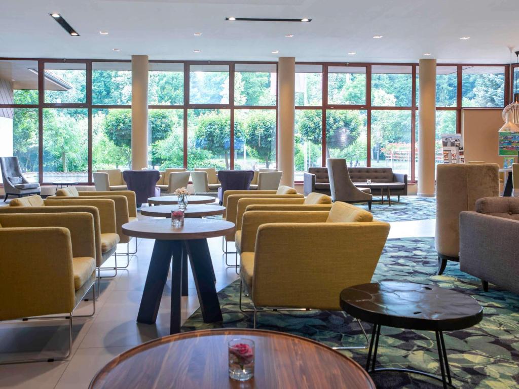 Posedenie v ubytovaní Mercure Jelenia Góra