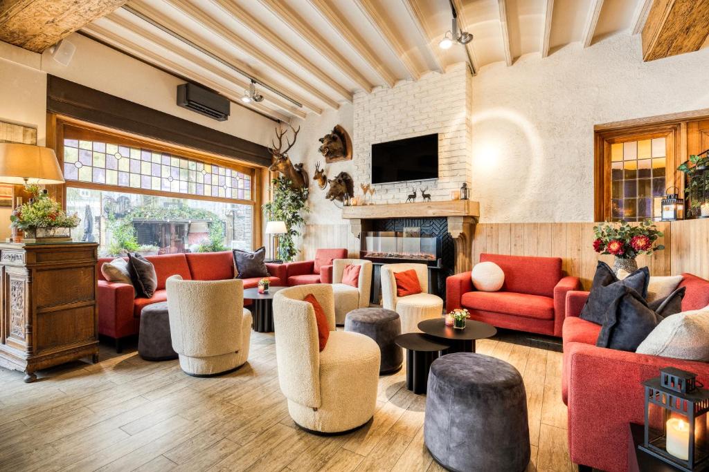 Posezení v ubytování Hotel du Commerce