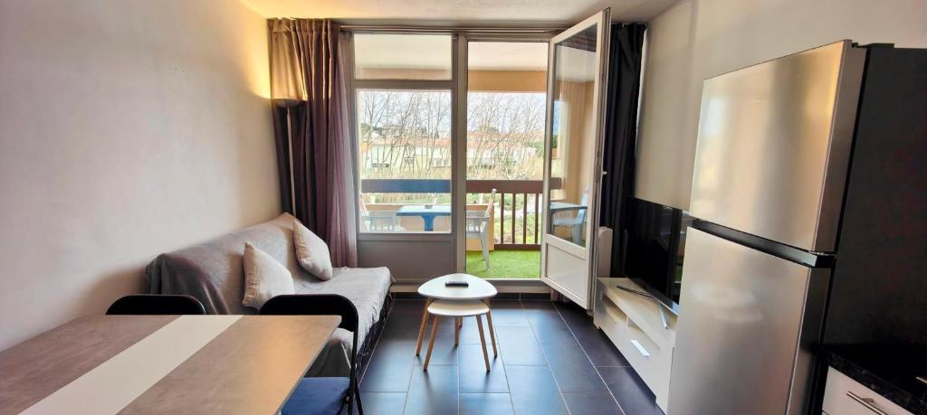 Foto dalla galleria di Apt with balcony near downtown Fréjus a Fréjus