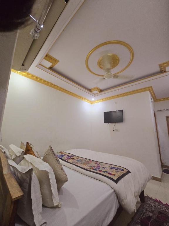 Letto o letti in una camera di Hotel Darsh Safari - Fort View